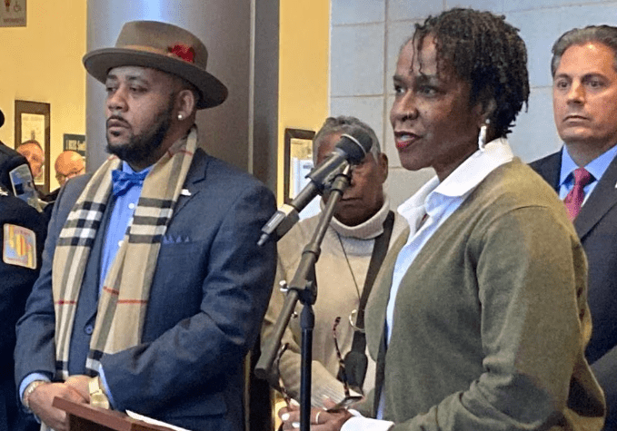 Lisa Daniels, founder and executive director of the Darren B. Easterling Center for Restorative Practices, shares Wednesday how rehabilitation for juveniles would've helped her son, Darren, who was fatally shot in July 2012. Alexandra Kukulka/Daily Southtown
